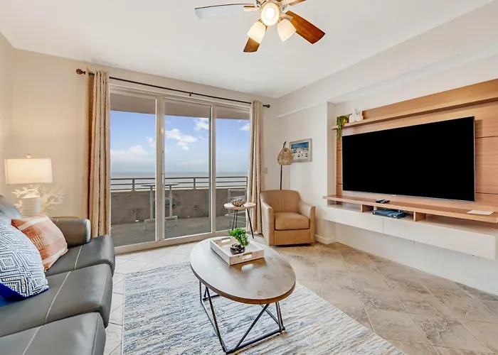 13Th Floor 1 Bedroom Condo- Private Balcony- Ocean Walk