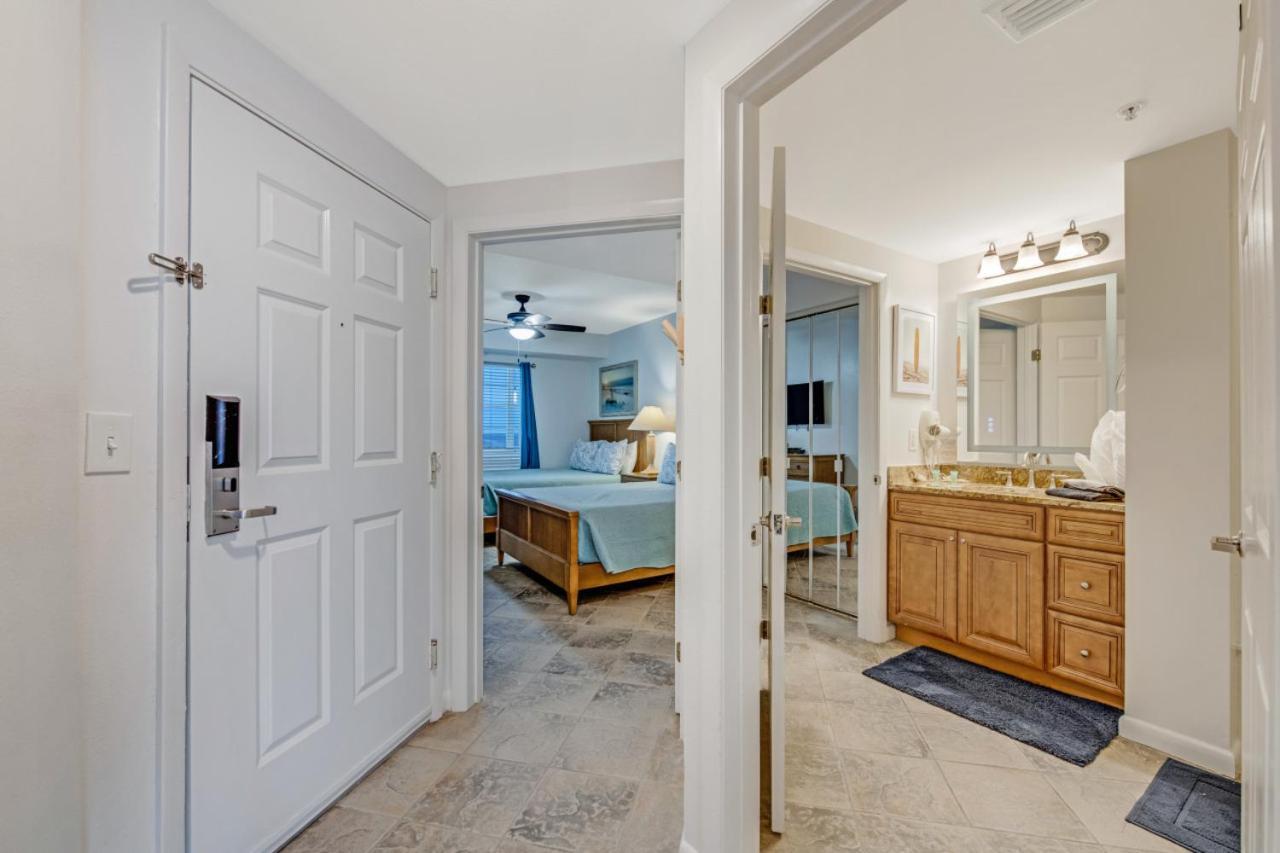 13th Floor 1 Bedroom Condo- Private Balcony- Ocean Walk