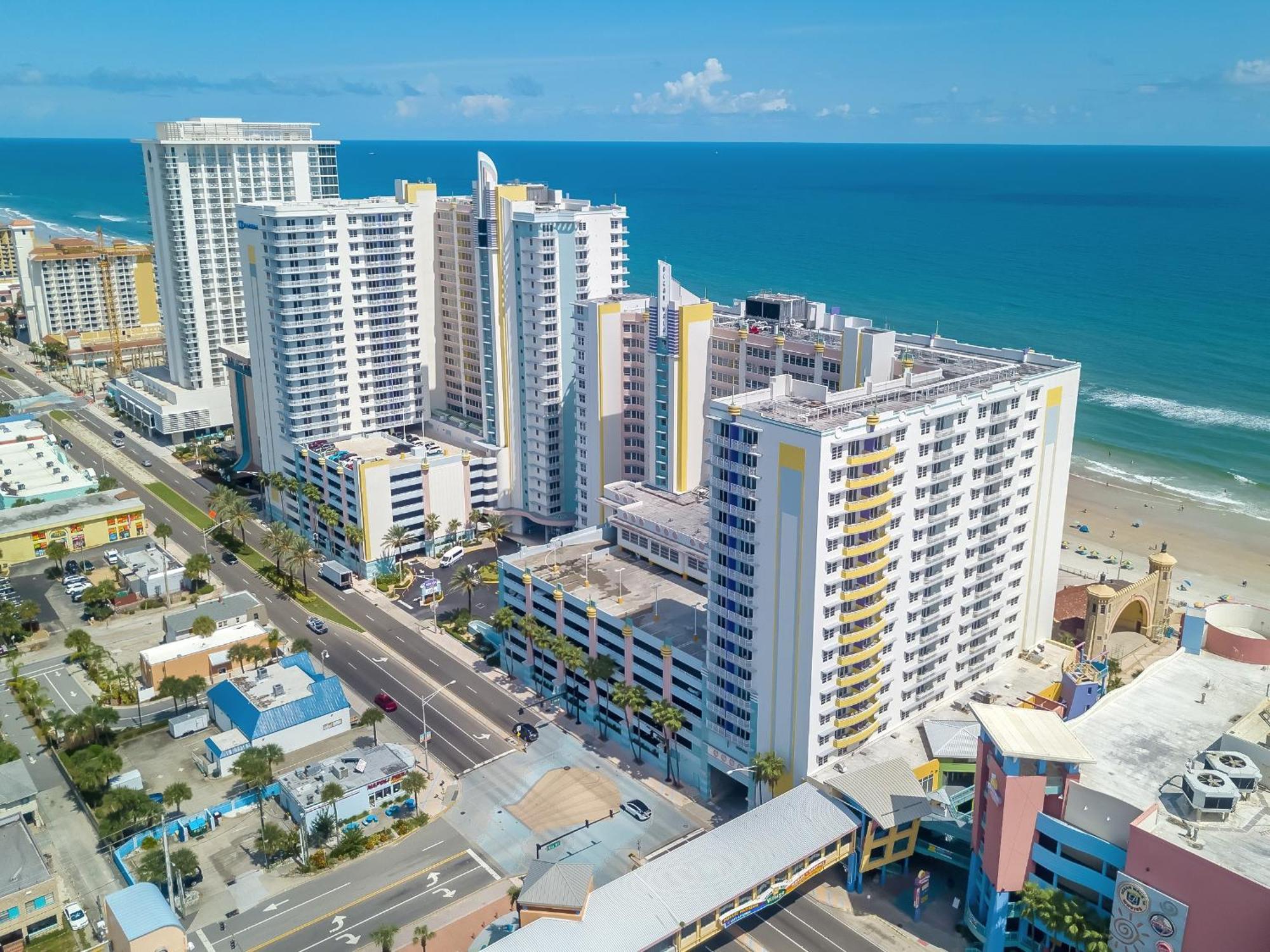 Ferienhaus 13th Floor 1 Bedroom Condo- Private Balcony- Ocean Walk Daytona Beach